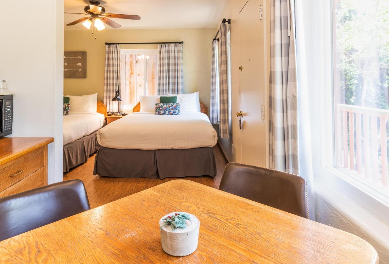 Buckeye Tree Lodge Three Rivers Esterno foto