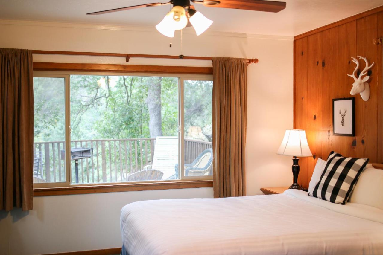 Buckeye Tree Lodge Three Rivers Esterno foto